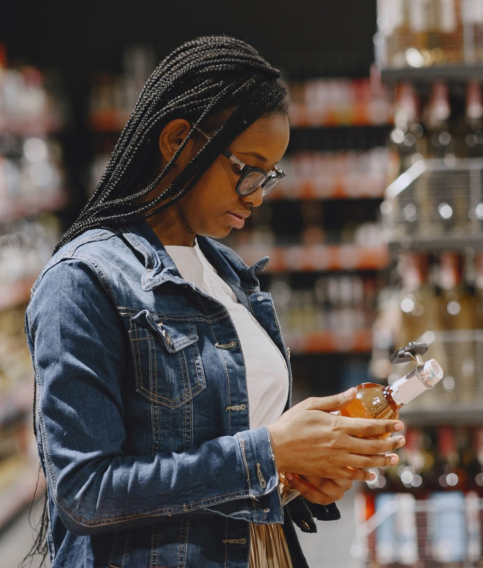 woman-shopping-vegetables_new